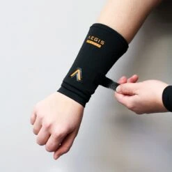 Aegis Bracer Flex Wrist Guards -Bauer Store aegis wrist guards aegis bracer flex wrist guards 13684909277250