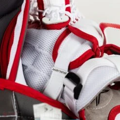 Bauer Vapor 2X Intermediate Goalie Catcher -Bauer Store bauer catchers bauer vapor 2x intermediate goalie catcher 5324879921218