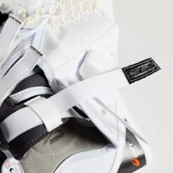 Bauer Vapor 2X Pro Senior Goalie Catcher 34 Bauer Vapor 2X Pro Senior Goalie Catcher -Bauer Store bauer catchers bauer vapor 2x pro senior goalie catcher 5324451708994