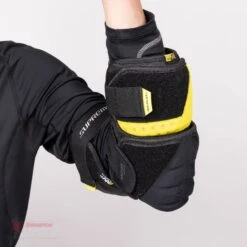 Bauer Supreme UltraSonic Senior Hockey Elbow Pads 20 Bauer Supreme UltraSonic Senior Hockey Elbow Pads -Bauer Store bauer elbow pads bauer supreme ultrasonic senior hockey elbow pads 28753750163522