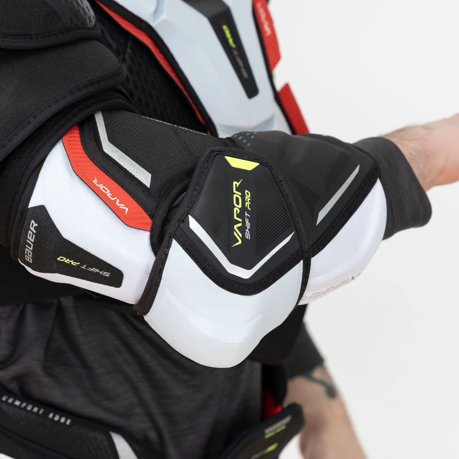 Bauer Vapor Shift Pro Intermediate Hockey Elbow Pads 4 Bauer Vapor Shift Pro Intermediate Hockey Elbow Pads - Image 4