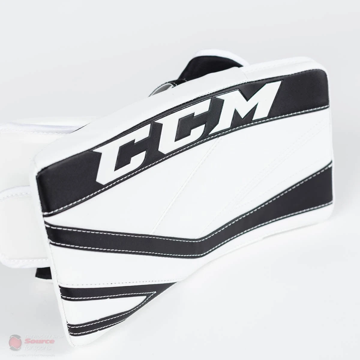 CCM Premier P2.9 Intermediate Goalie Blocker - Source Exclusive 3 CCM Premier P2.9 Intermediate Goalie Blocker - Source Exclusive - Image 3