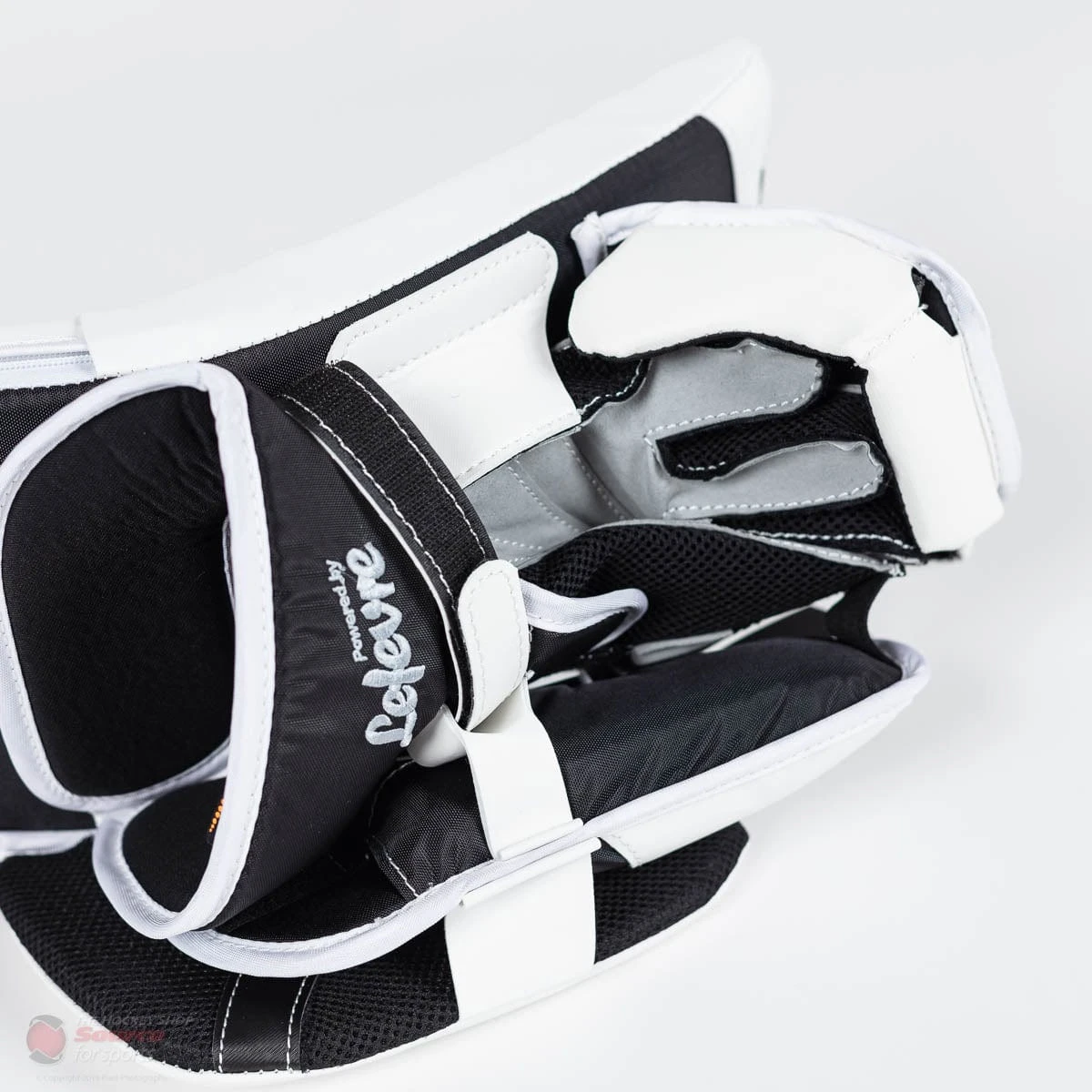 CCM Premier P2.9 Intermediate Goalie Blocker - Source Exclusive 4 CCM Premier P2.9 Intermediate Goalie Blocker - Source Exclusive - Image 4