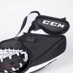 CCM Extreme Flex E5.5 Senior Goalie Catcher - Source Exclusive -Bauer Store ccm catchers ccm extreme flex e5 5 senior goalie catcher source exclusive 28235123392578