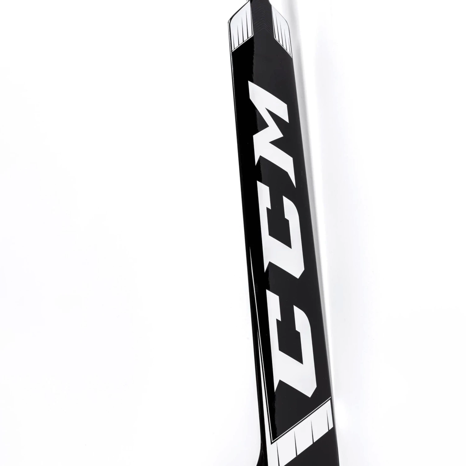 CCM Axis 1.5 Junior Goalie Stick 10 CCM Axis 1.5 Junior Goalie Stick - Image 10