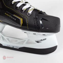 CCM Super Tacks Vector Plus Junior Hockey Skates (2020) -Bauer Store ccm hockey skates ccm super tacks vector plus junior hockey skates 2020 14781857333314