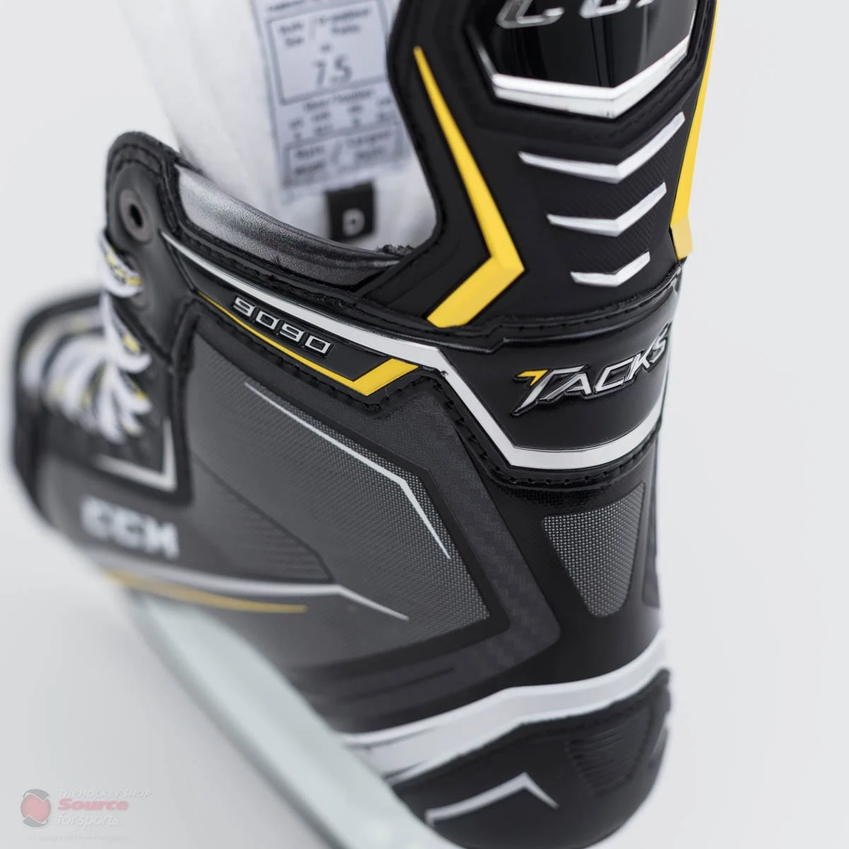 CCM Tacks 9090 Junior Hockey Skates 5 CCM Tacks 9090 Junior Hockey Skates - Image 5