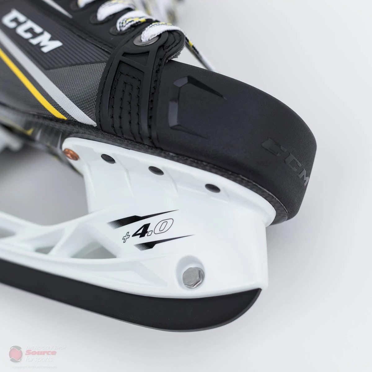 CCM Tacks 9090 Junior Hockey Skates 10 CCM Tacks 9090 Junior Hockey Skates - Image 10