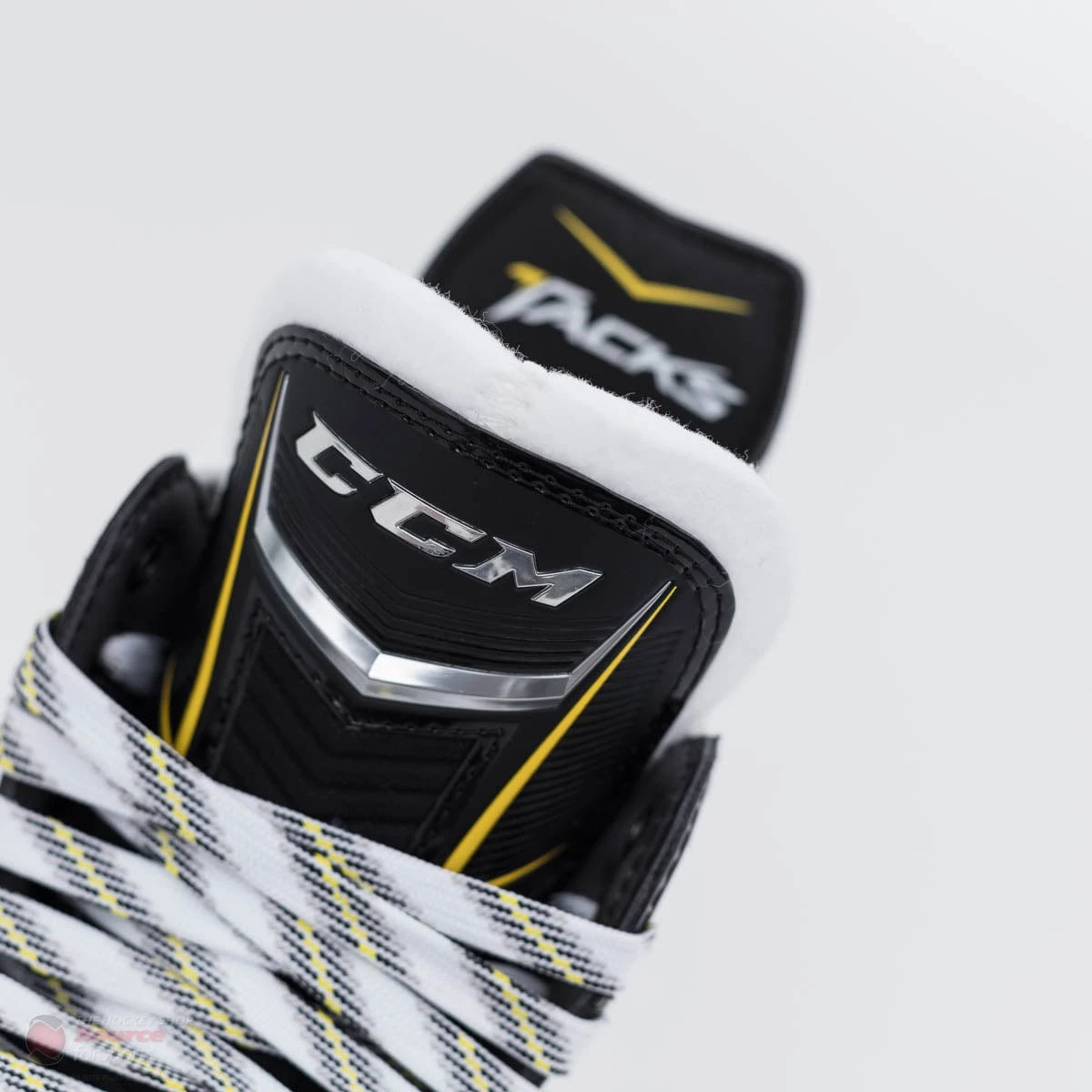 CCM Tacks 9090 Junior Hockey Skates 12 CCM Tacks 9090 Junior Hockey Skates - Image 12