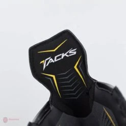 CCM Tacks 9090 Junior Hockey Skates 30 CCM Tacks 9090 Junior Hockey Skates -Bauer Store ccm hockey skates ccm tacks 9090 junior hockey skates 4566116008002