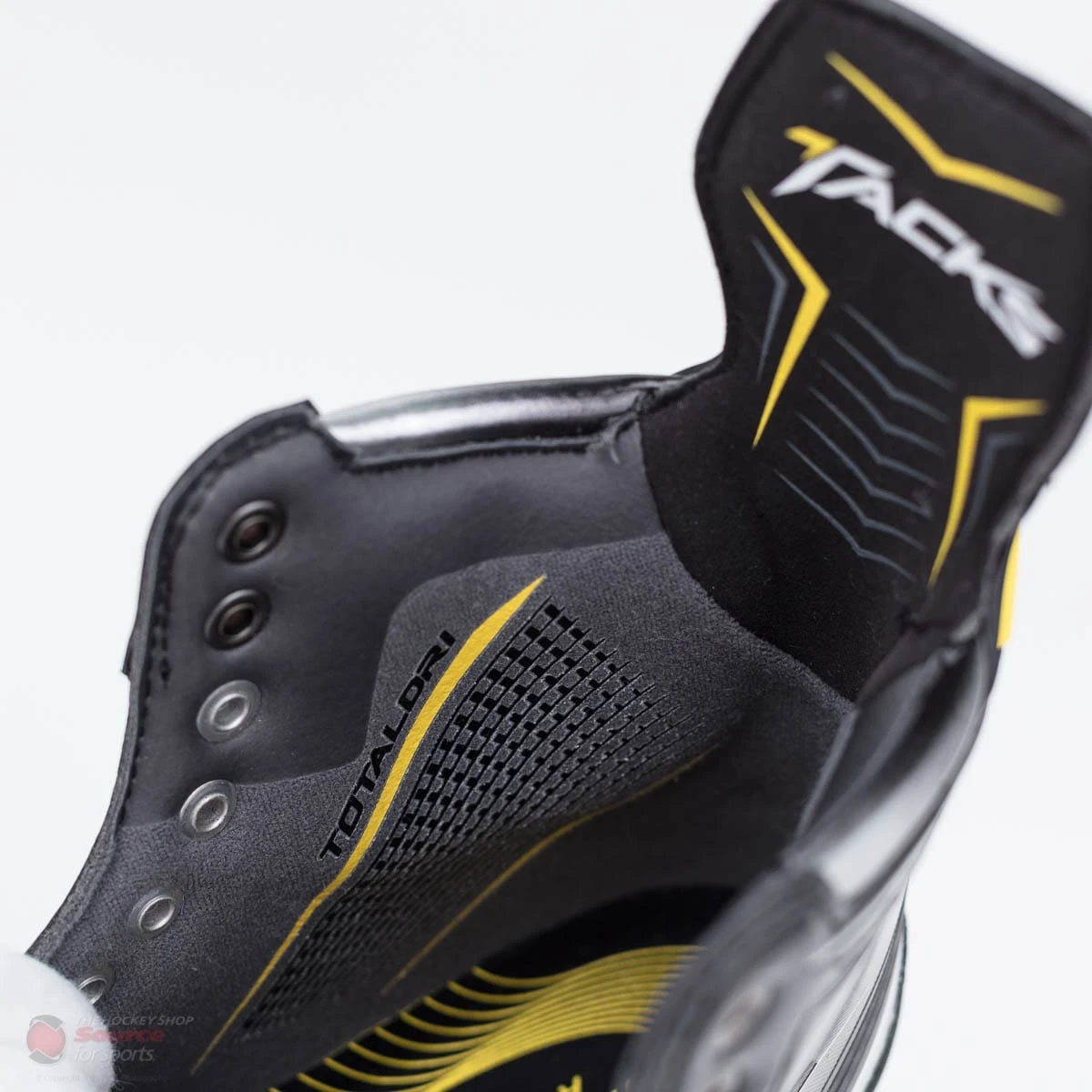 CCM Tacks 9090 Junior Hockey Skates 14 CCM Tacks 9090 Junior Hockey Skates - Image 14