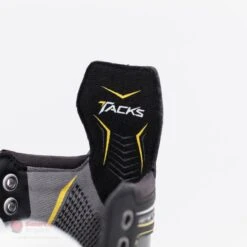 CCM Tacks Vector Plus Senior Hockey Skates (2018) -Bauer Store ccm hockey skates ccm tacks vector plus senior hockey skates 2018 4551322107970