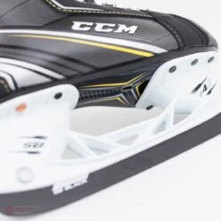 CCM Tacks Vector Plus Senior Hockey Skates (2018) -Bauer Store ccm hockey skates ccm tacks vector plus senior hockey skates 2018 4566187049026