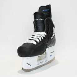 TRUE Player Senior Hockey Skates - Pro Stock - Shift Holder - Lightweight Tongue - Size 8 -Bauer Store true hockey skates true player senior hockey skates pro stock shift holder lightweight tongue size 8 8 r standard 15187099975746