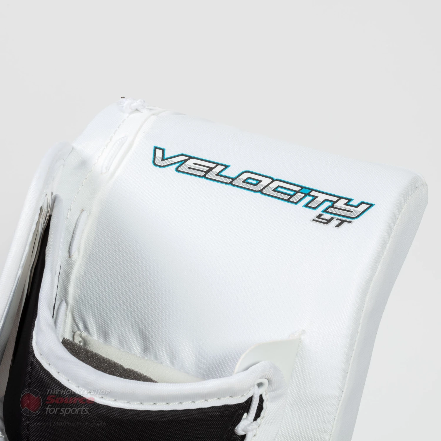Vaughn Velocity V9 Youth Goalie Blocker 7 Vaughn Velocity V9 Youth Goalie Blocker - Image 7
