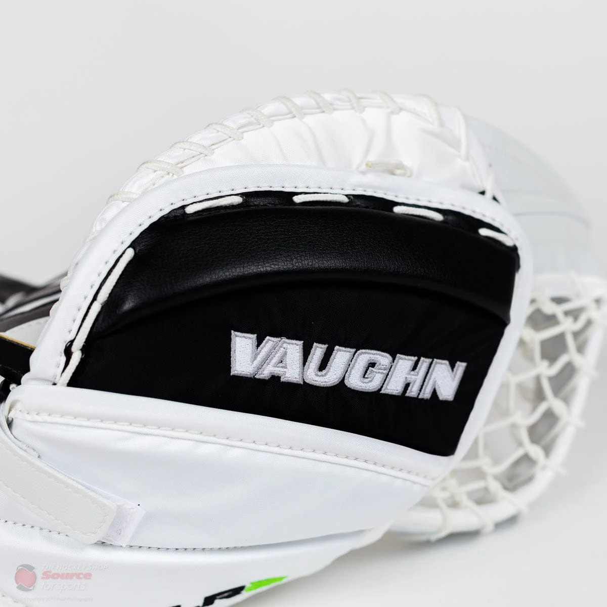 Vaughn Ventus SLR2-ST Pro Carbon Senior Goalie Catcher 12 Vaughn Ventus SLR2-ST Pro Carbon Senior Goalie Catcher - Image 12