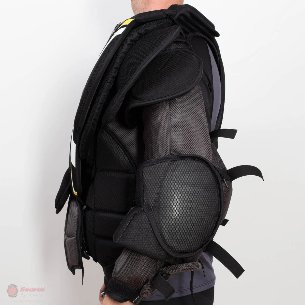 Vaughn Ventus SLR2 Pro Carbon Senior Chest & Arm Protector 14 Vaughn Ventus SLR2 Pro Carbon Senior Chest & Arm Protector - Image 14