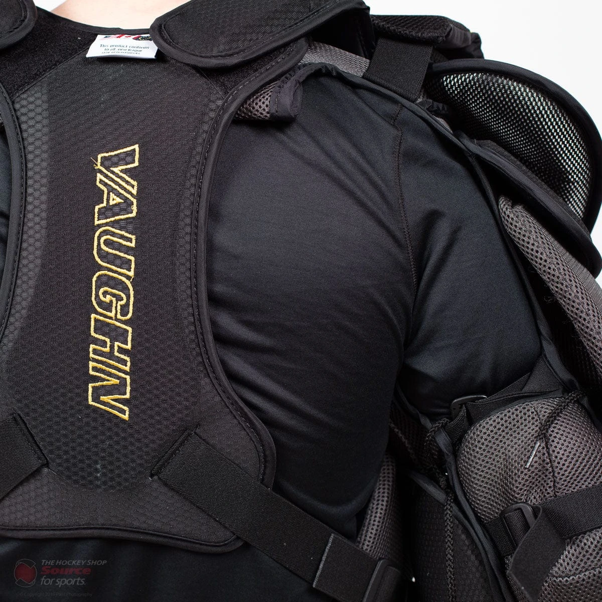 Vaughn Ventus SLR2 Pro Carbon Senior Chest & Arm Protector 12 Vaughn Ventus SLR2 Pro Carbon Senior Chest & Arm Protector - Image 12