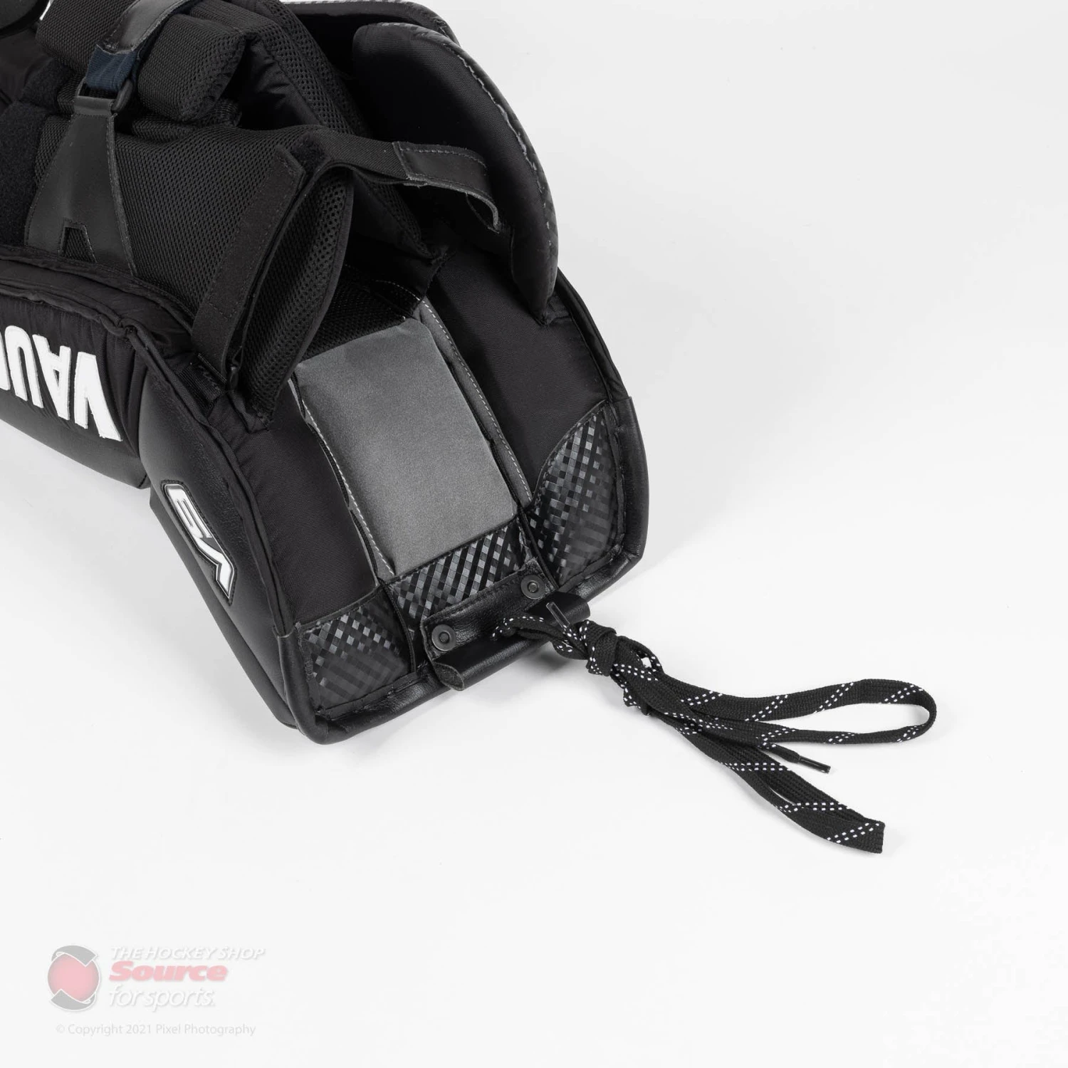 Vaughn Velocity V9 Pro Carbon Senior Goalie Leg Pads - Swirl Graphic 9 Vaughn Velocity V9 Pro Carbon Senior Goalie Leg Pads - Swirl Graphic - Image 9