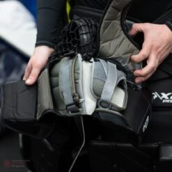 Warrior Ritual GT2 Pro Senior Goalie Catcher -Bauer Store warrior catchers warrior ritual gt2 pro senior goalie catcher 5024687423554