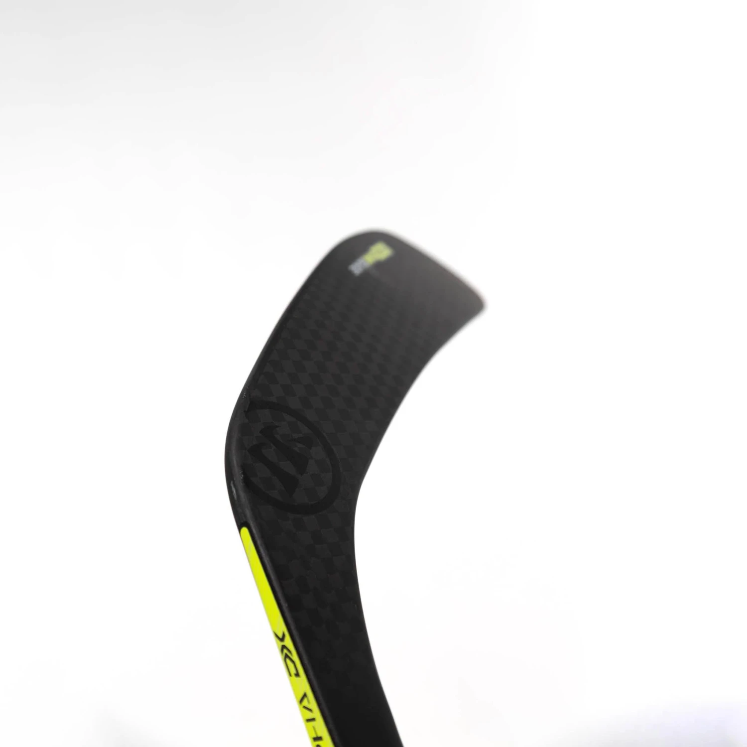 Warrior Alpha DX Pro Team Intermediate Hockey Stick 10 Warrior Alpha DX Pro Team Intermediate Hockey Stick - Image 10
