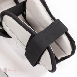 Warrior Ritual X3 Pro Senior Goalie Knee Pads -Bauer Store warrior knee pads warrior ritual x3 pro senior goalie knee pads sr 27972423123010